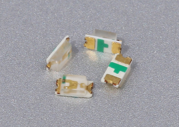 0603-0.6翠綠